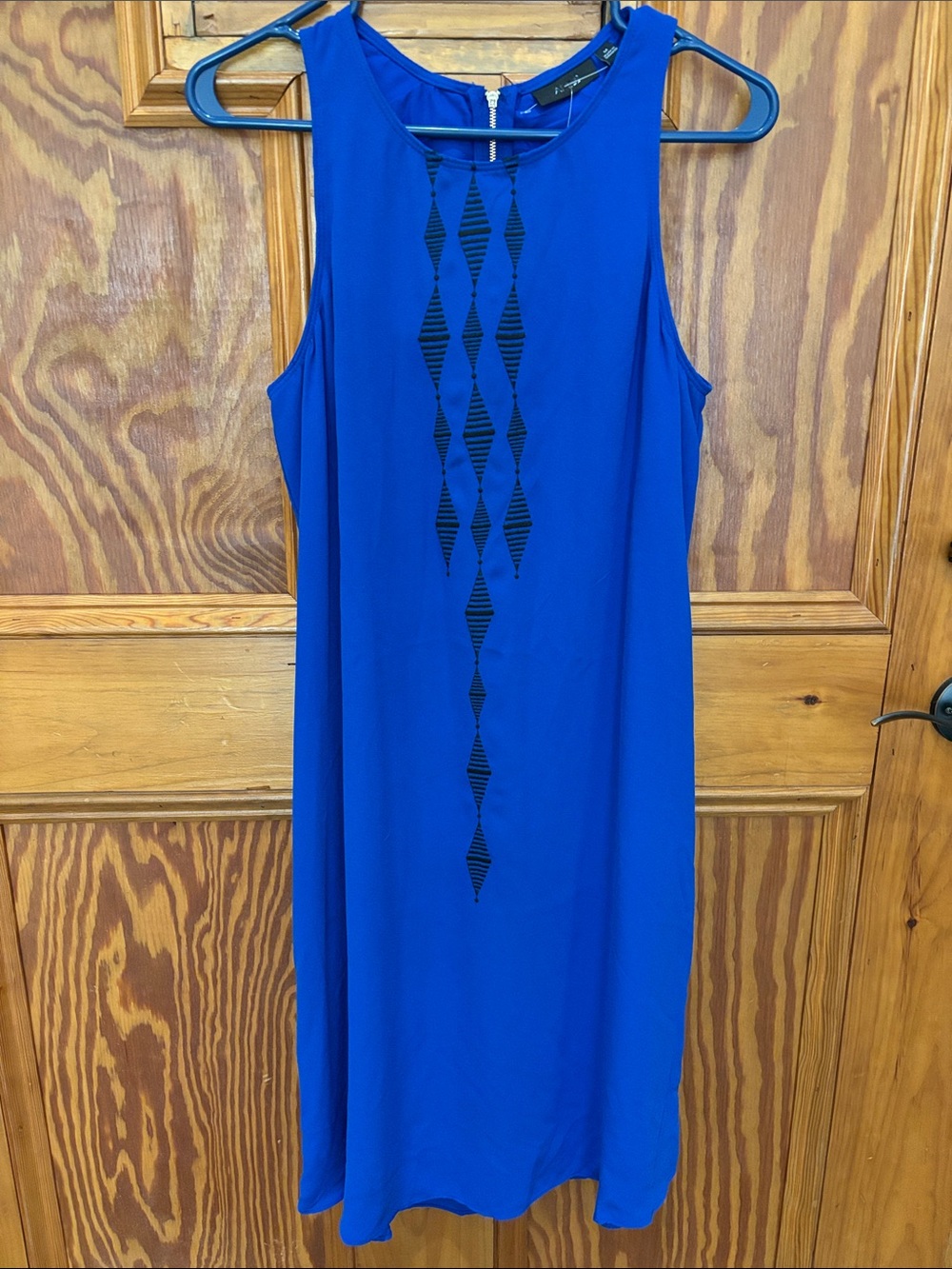 Apt. 9 Royal Blue Sleeveless Shift Dress with Black Geometric Trim